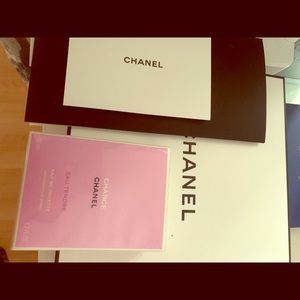 Chanel Chance Eau Tendre 1.7 fl oz bottle gift box